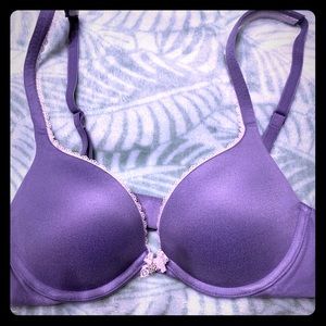 Victoria Secret Body by Victoria Push Up Bra 32b